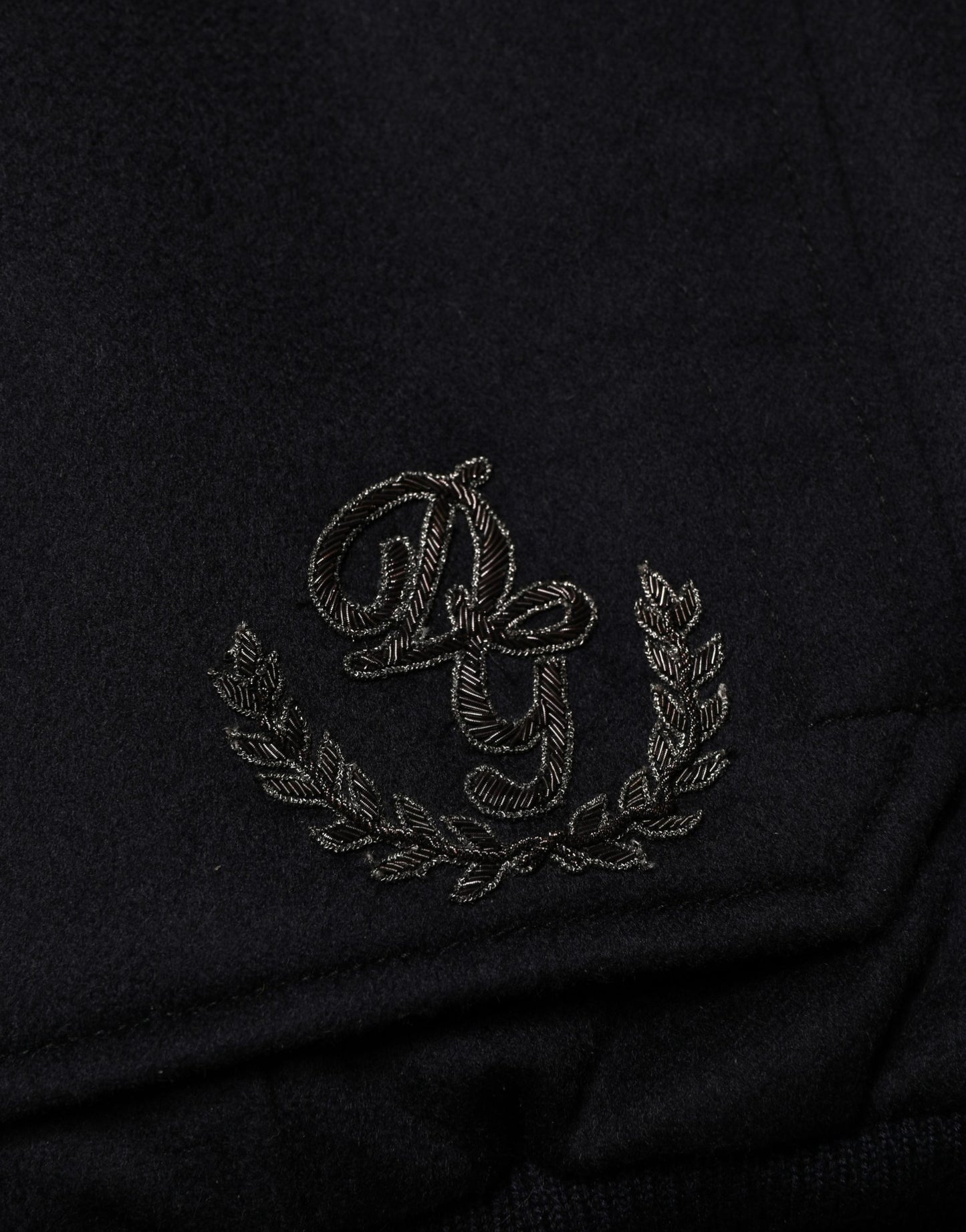 Veste en cachemire noir tricoté à boutons Dolce & Gabbana