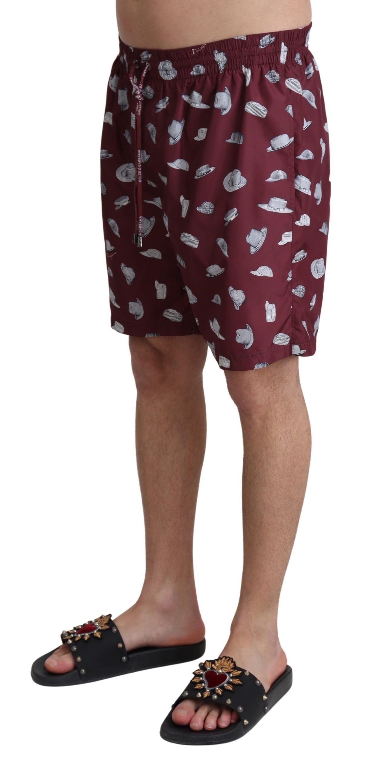 Shorts de bain et maillots de bain Dolce & Gabbana, imprimé chapeaux, couleur marron.