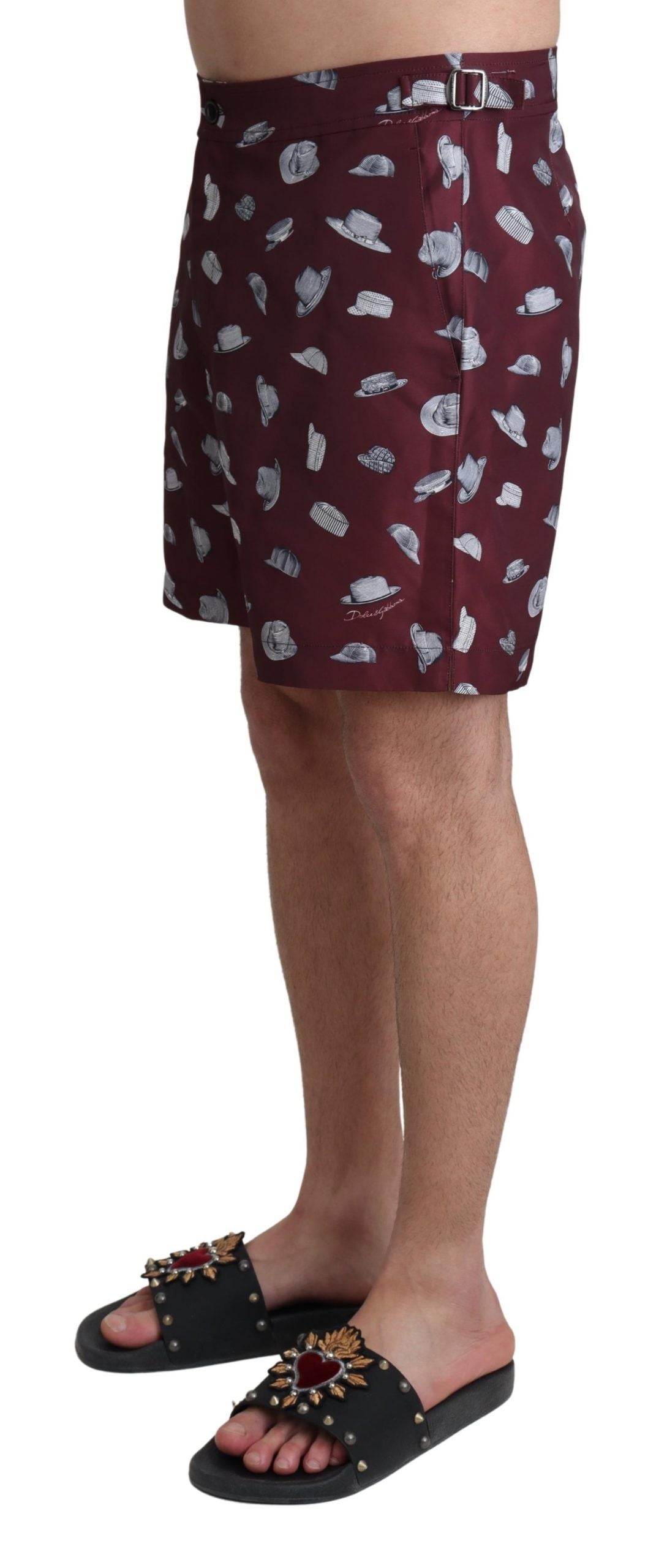 Shorts de bain et maillots de bain Dolce & Gabbana, imprimé chapeaux, couleur marron.