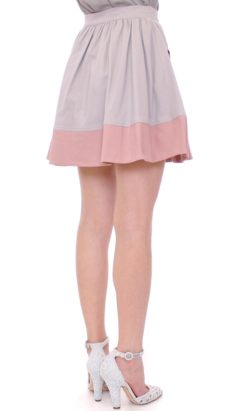 Jupe plissée courte et mini, rose et grise, de Comeforbreakfast
