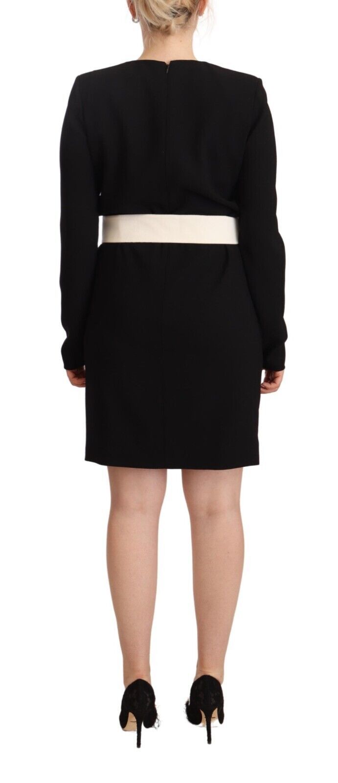 Zwarte wollen minidracht met lange mouwen en riem van Givenchy