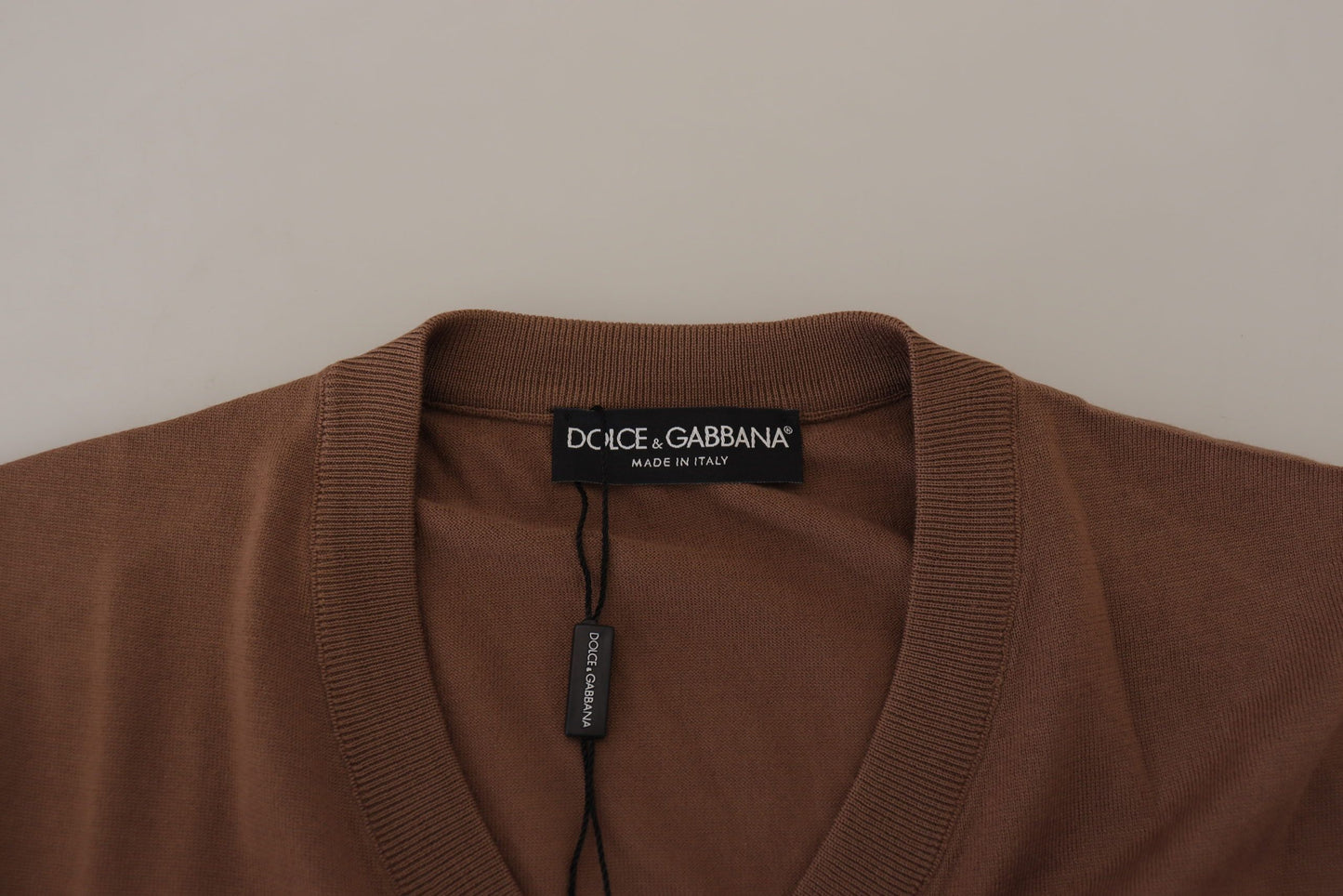 Pull en laine marron à col en V pour homme de Dolce & Gabbana