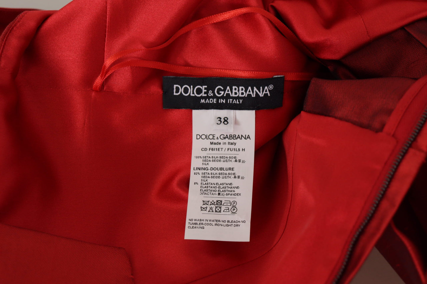 Dolce & Gabbana rode A-lijn satijnen zijden jurk met plooien