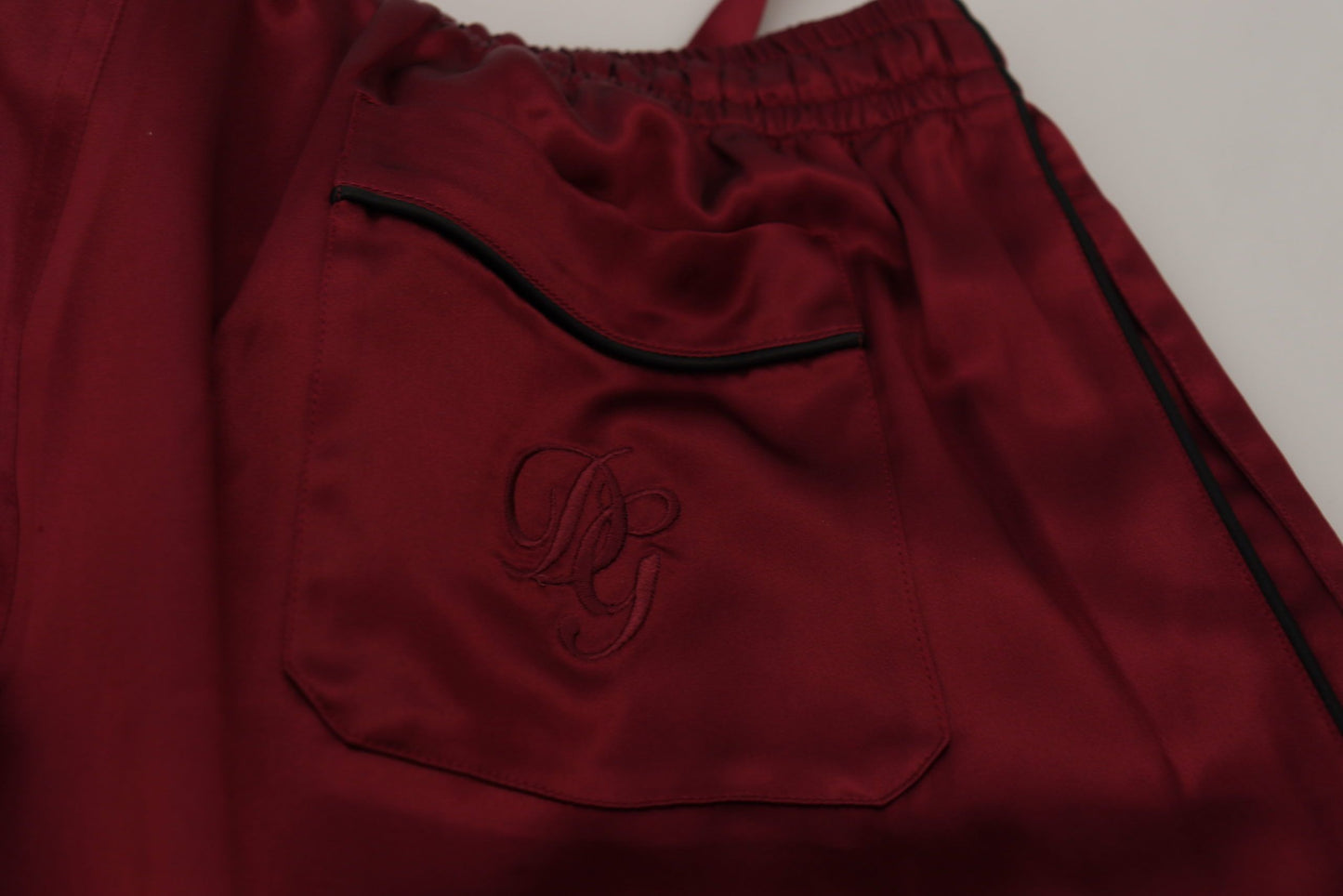 Pantalon de pyjama en soie de Bordeaux DG de Dolce & Gabbana