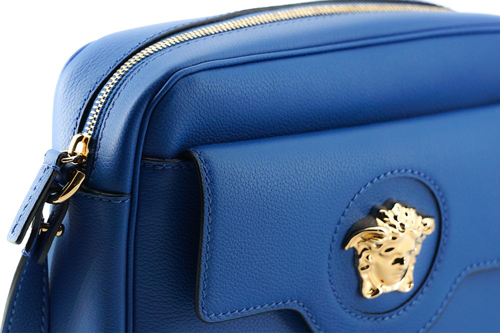 Sacoche pour appareil photo Versace en cuir de veau bleu élégant