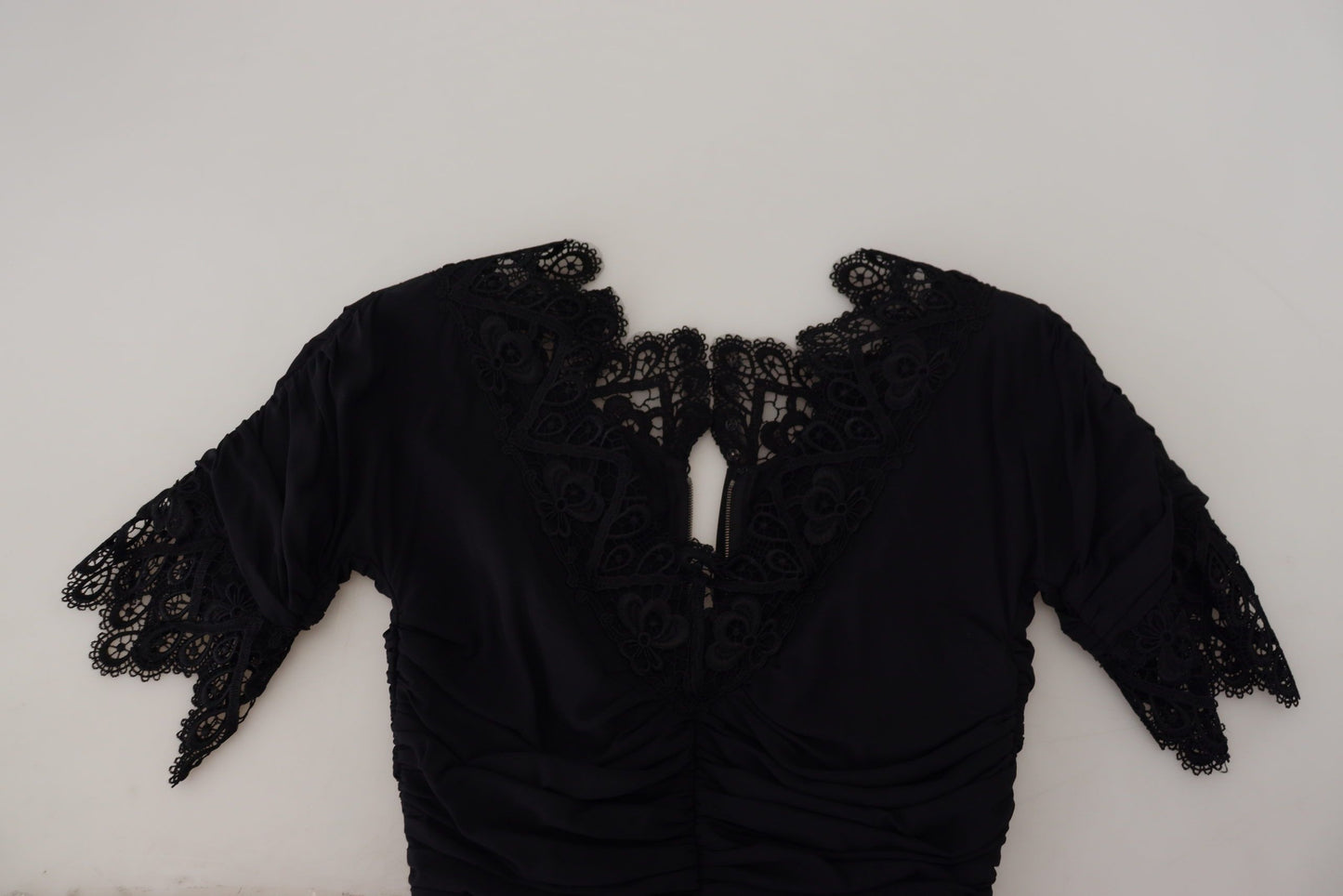 Robe midi moulante en soie et dentelle noire de Dolce & Gabbana