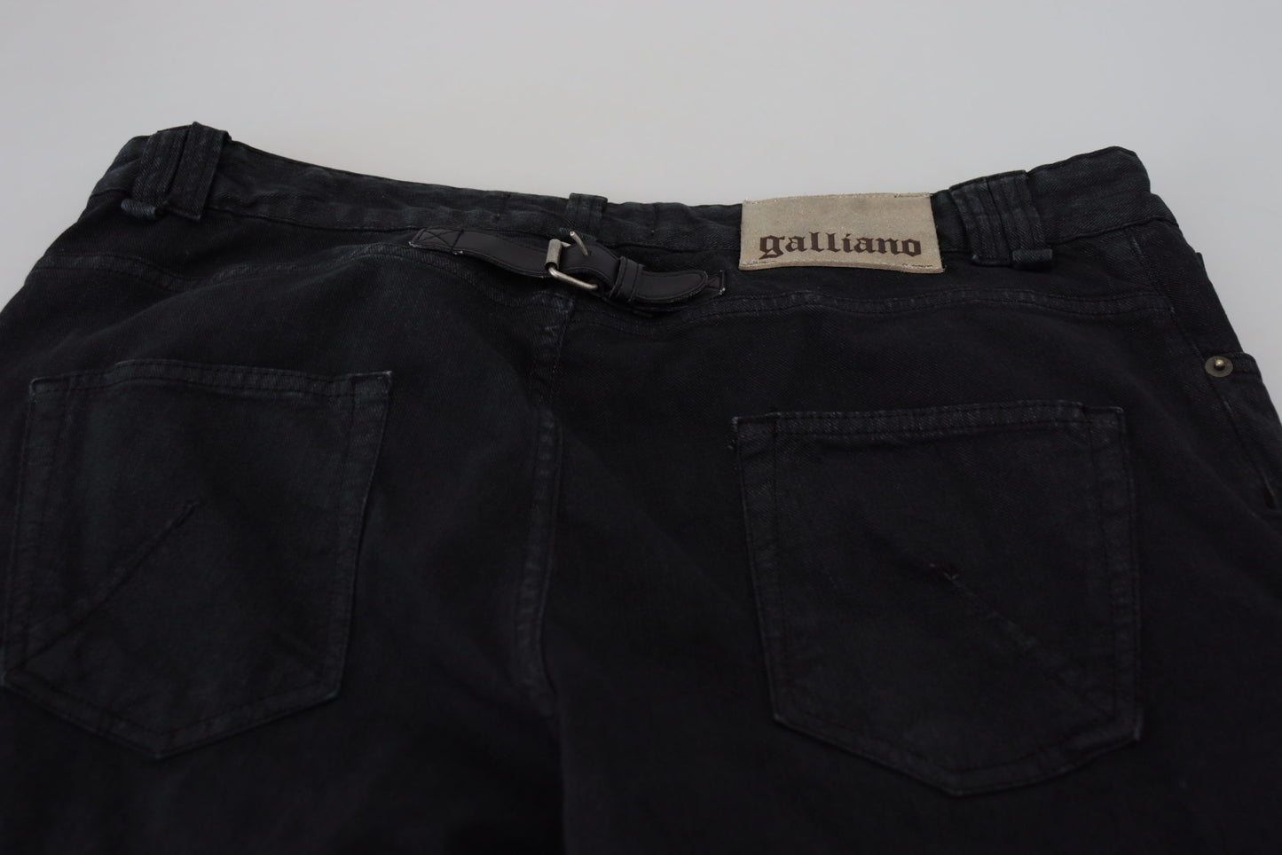 John Galliano zwarte katoenen casual jeans met gesp op de achterkant