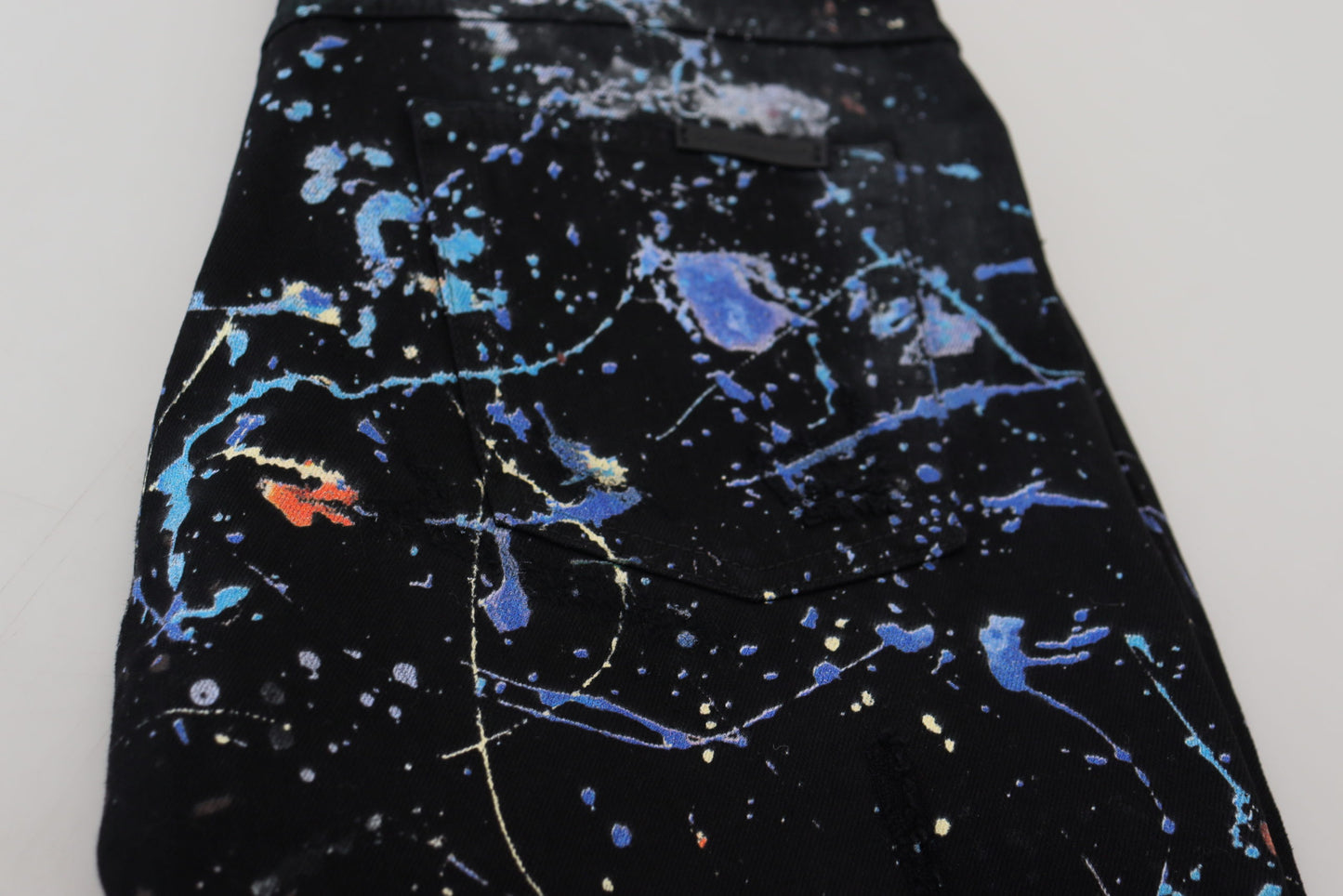 Dolce & Gabbana zwarte katoenen jeans met kleurrijke print