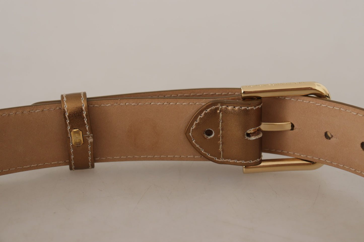 Dolce & Gabbana Bronzen Kalfsleren Riem met Gouden Logo Taillegesp