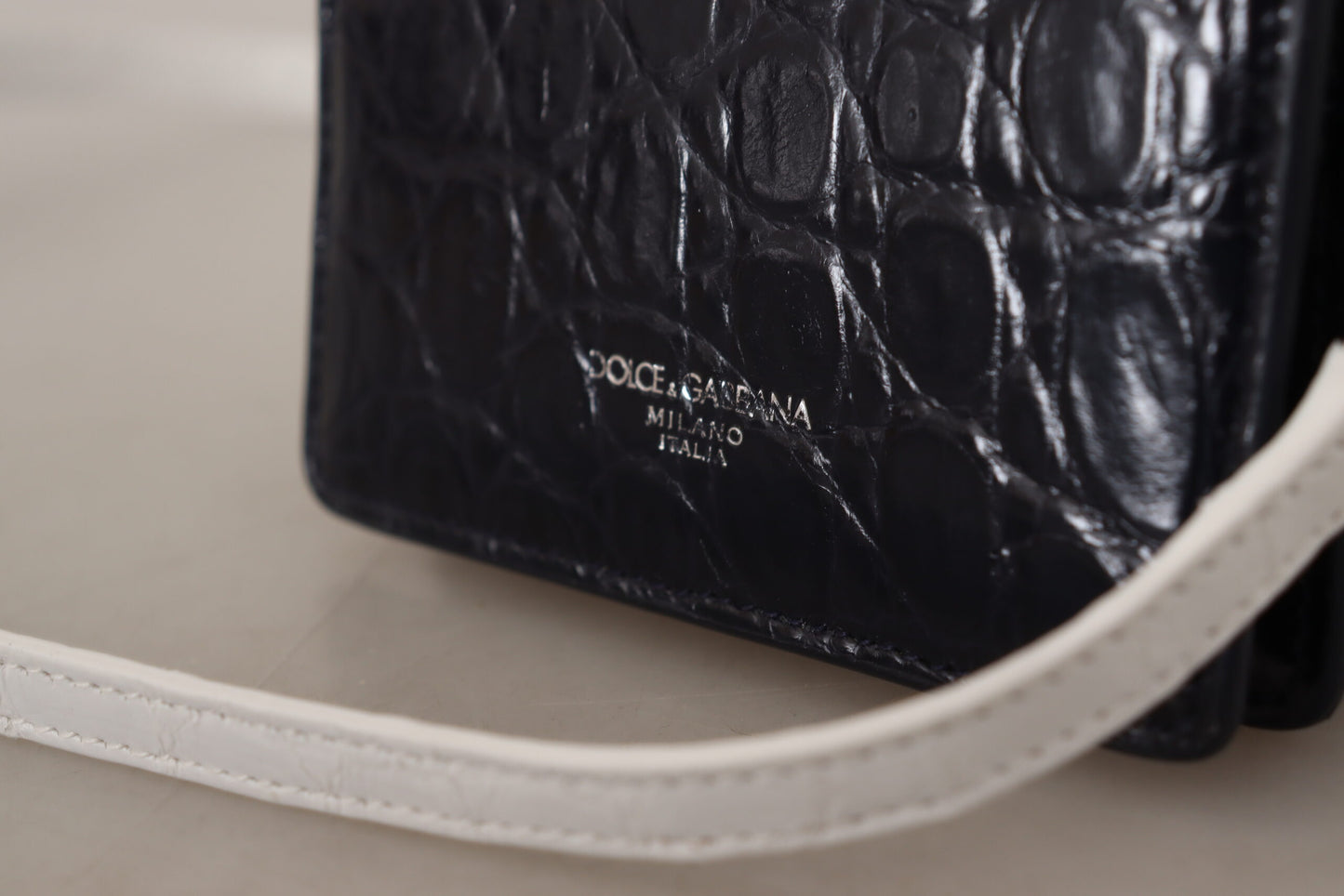 Dolce & Gabbana Blauwe Witte Kaaiman Leren Band Kaarthouder Portemonnee