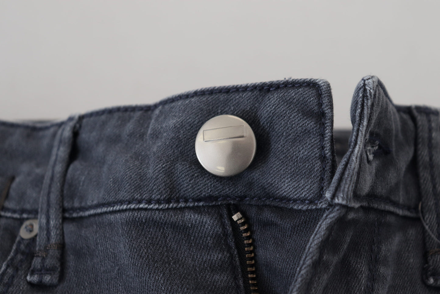 Jeans en jean décontracté pour femme, taille basse, slim, en coton gris, Acht.