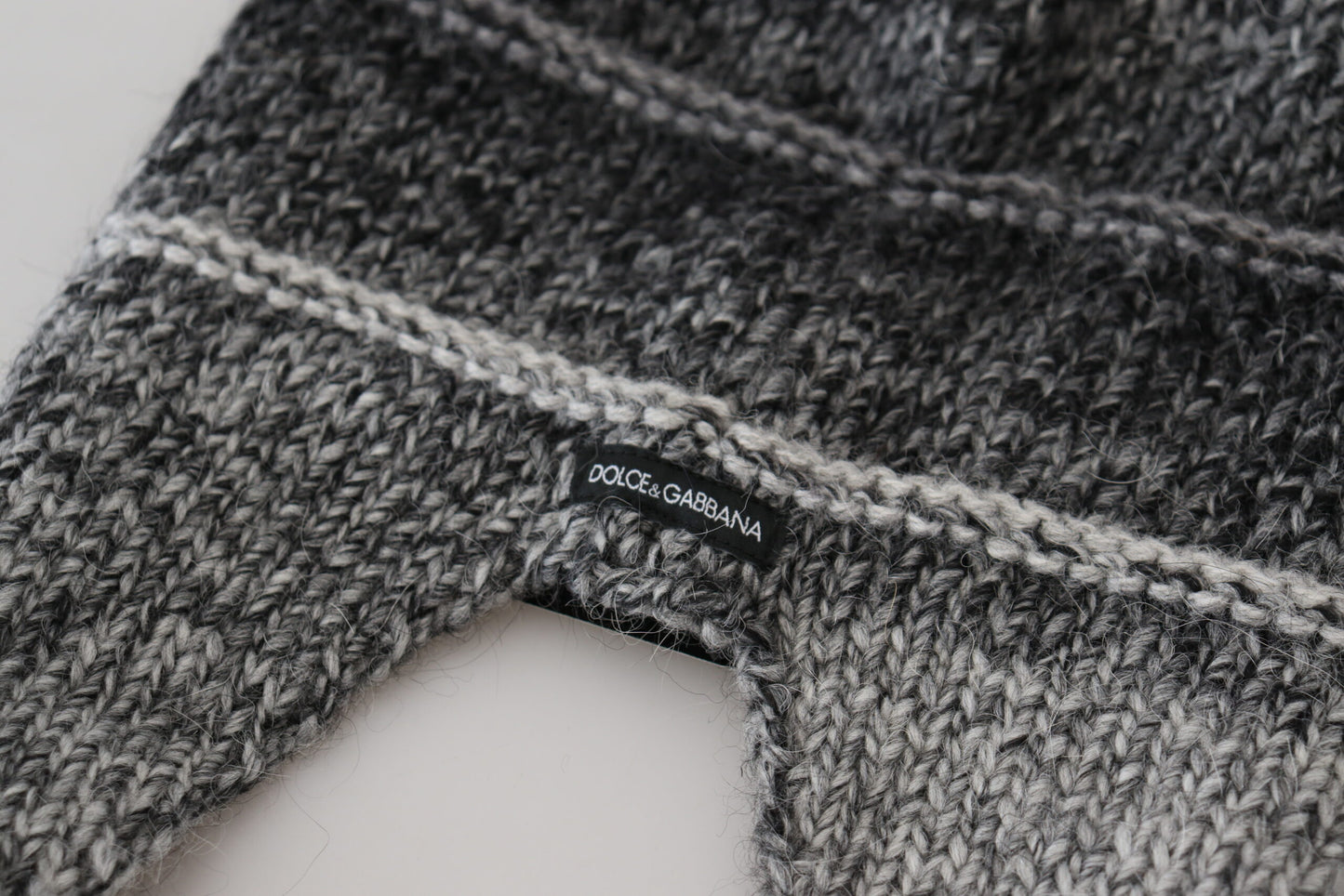 Bonnet en tricot polaire gris chaud avec cache-oreilles Dolce & Gabbana