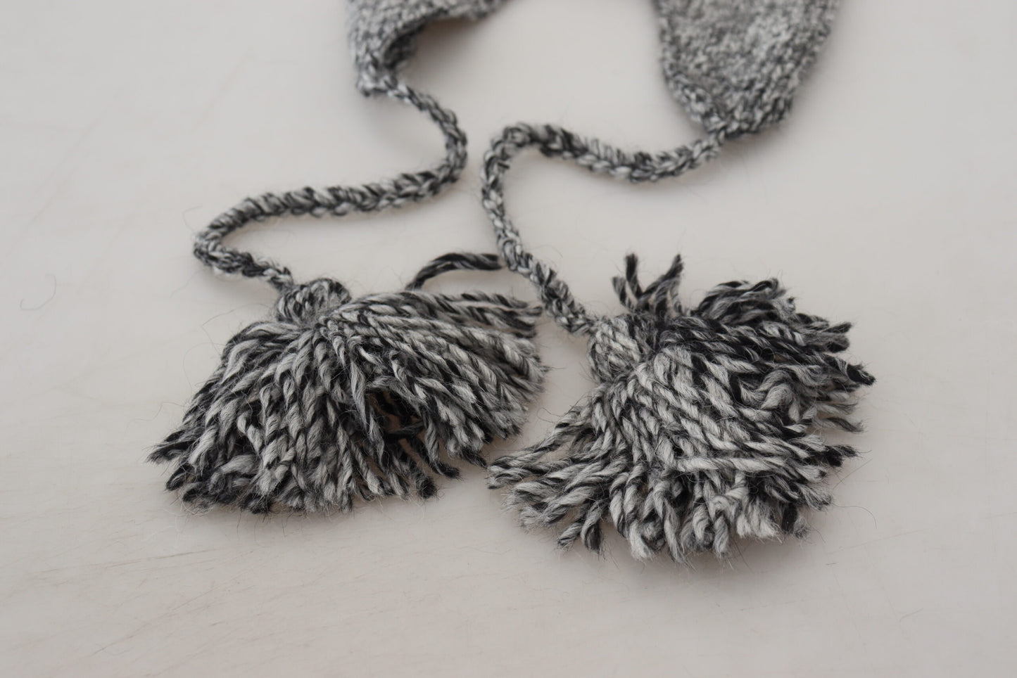 Bonnet en tricot polaire gris chaud avec cache-oreilles Dolce & Gabbana