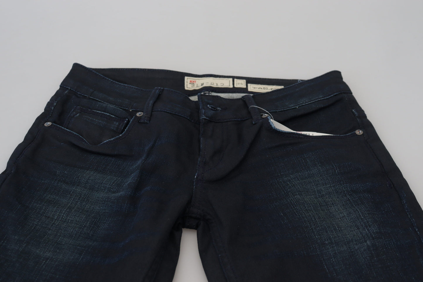 Jeans en jean pour femme Acht Blue, taille basse, coupe slim.