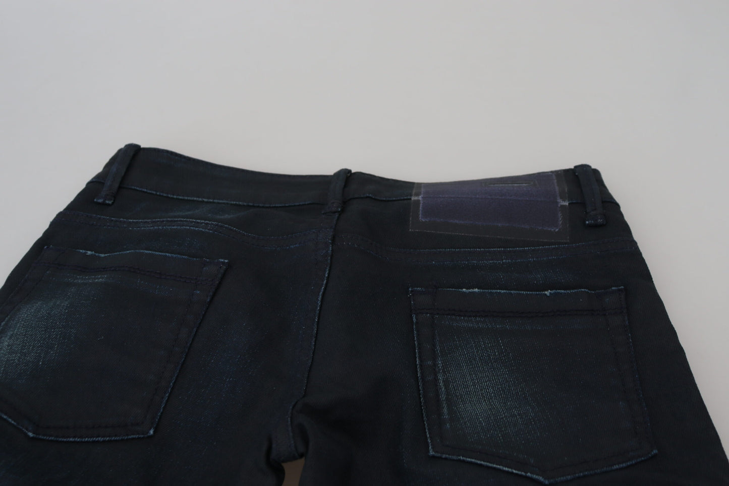 Jeans en jean pour femme Acht Blue, taille basse, coupe slim.