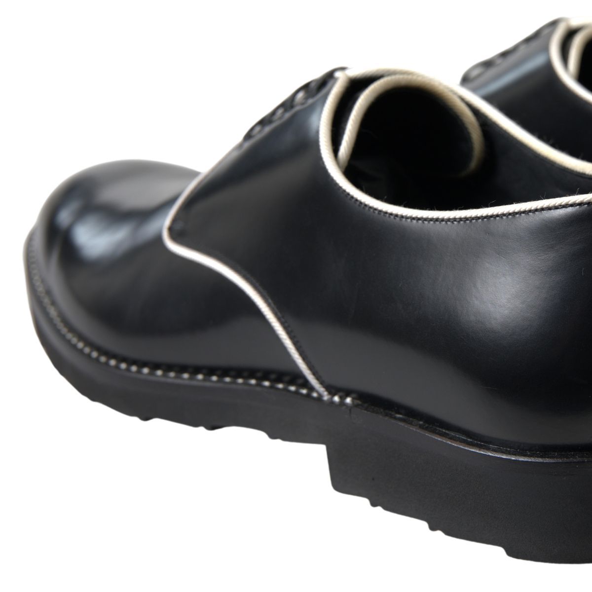 Chaussures habillées en cuir noir et blanc Dolce & Gabbana