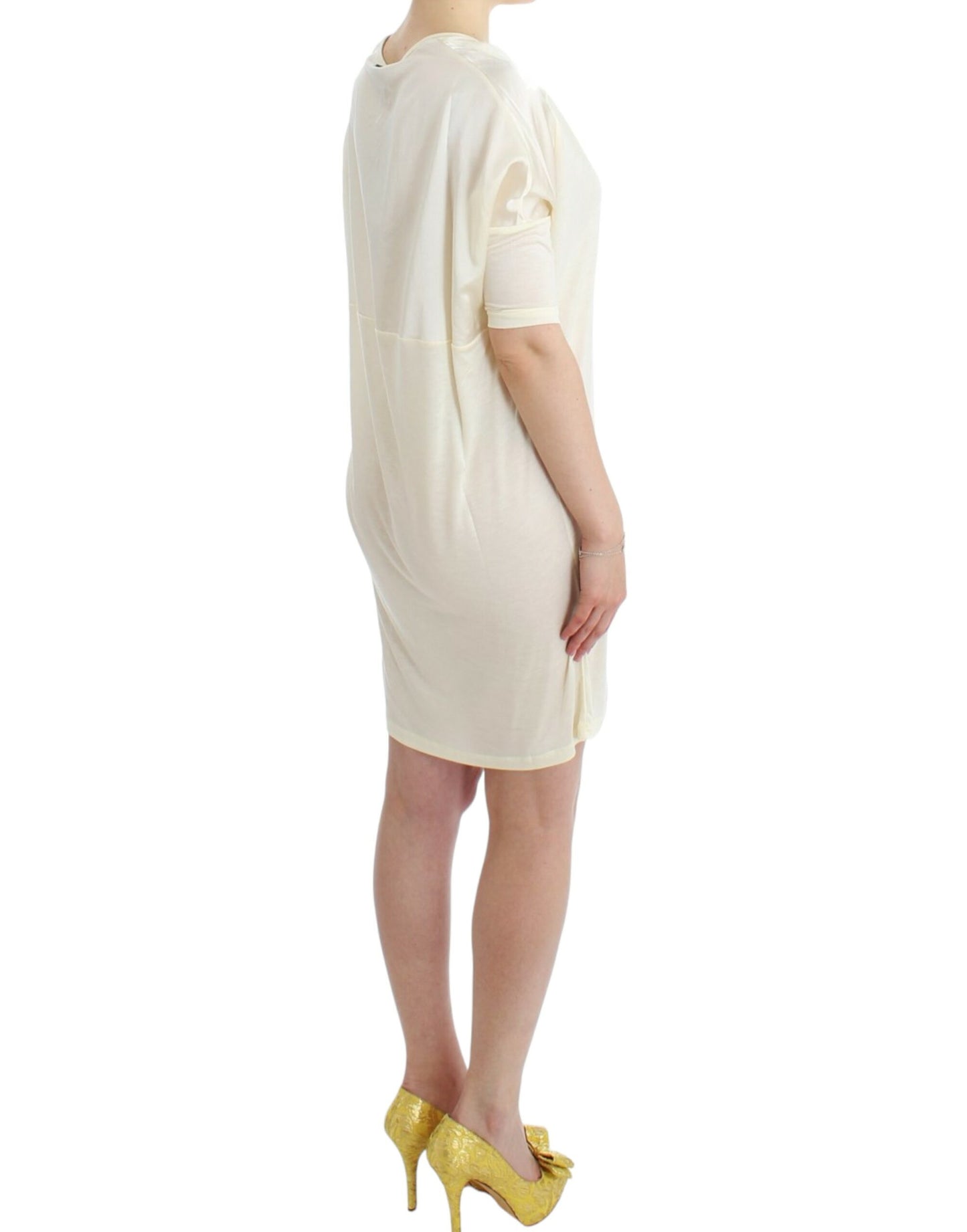 Costume National witte, mouwloze, rechte jurk van modal.