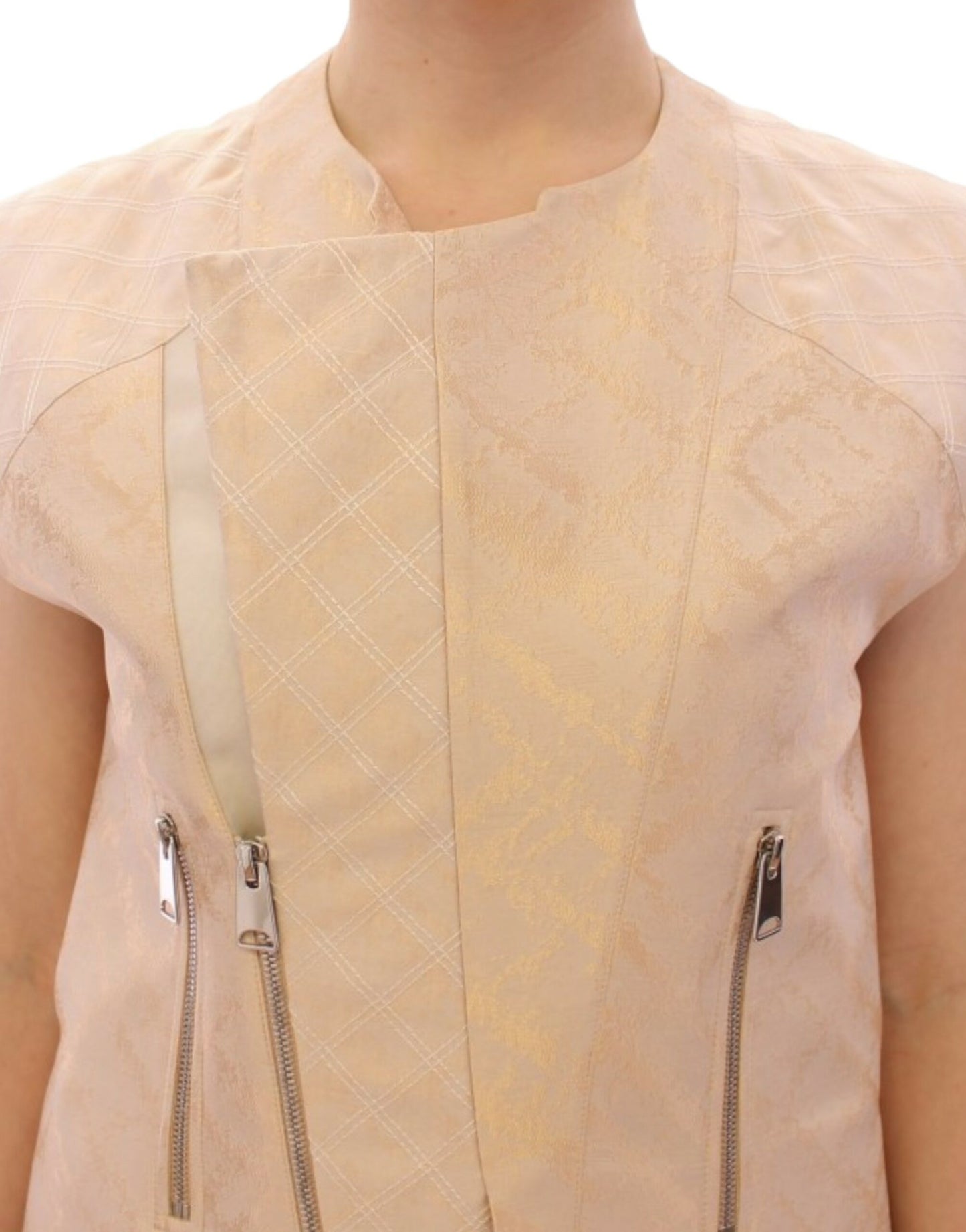 Veste sans manches en brocart beige de Zeyneptosun