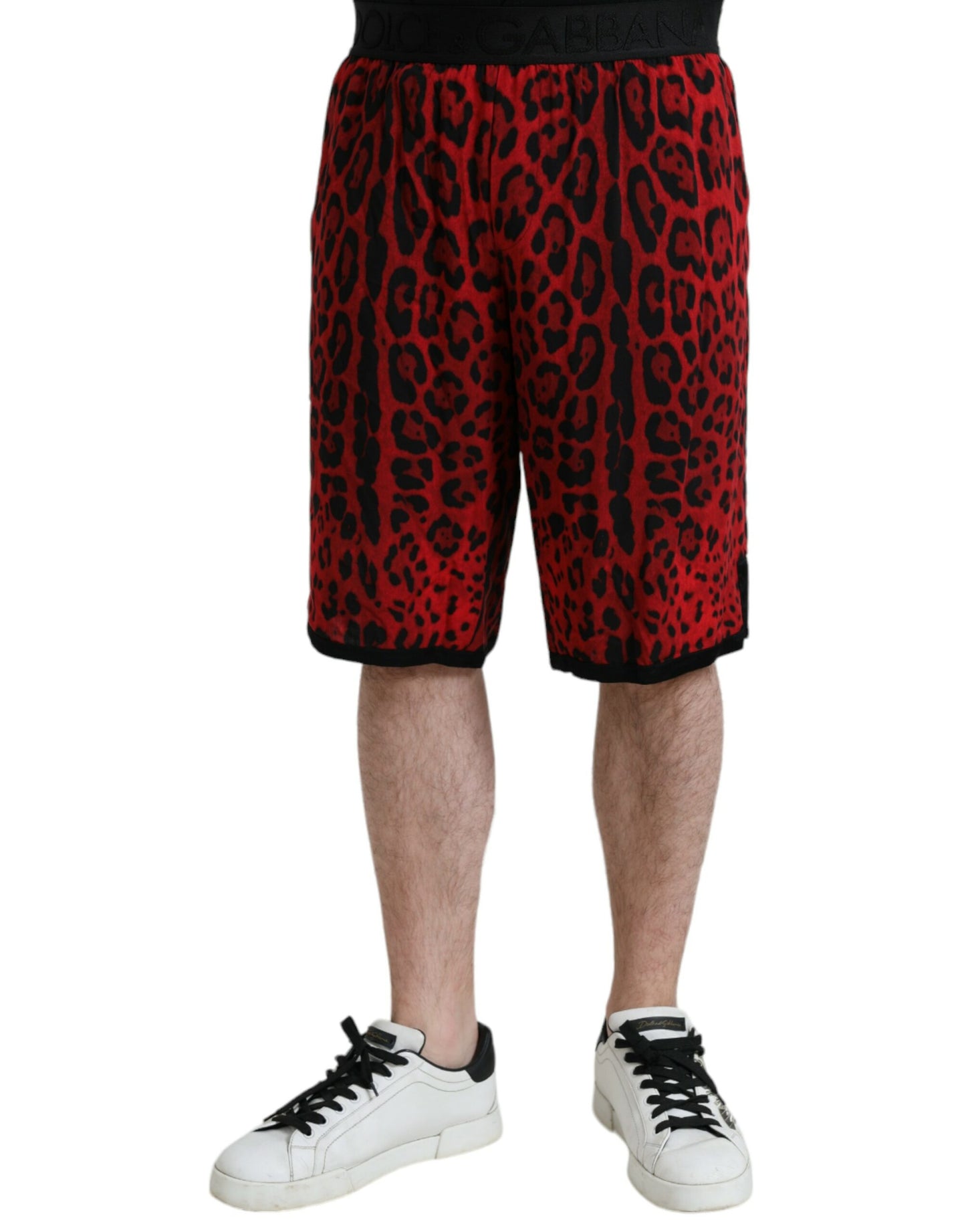 Shorts Bermuda en viscose à imprimé léopard rouge de Dolce & Gabbana