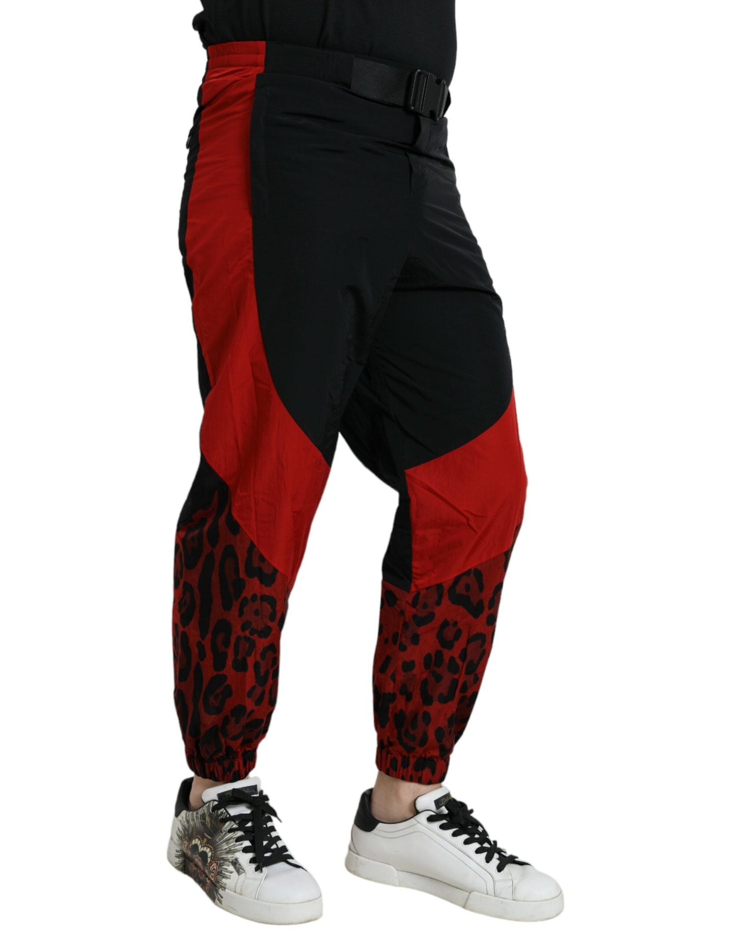 Pantalons de jogging en nylon à imprimé léopard noir et rouge de Dolce & Gabbana