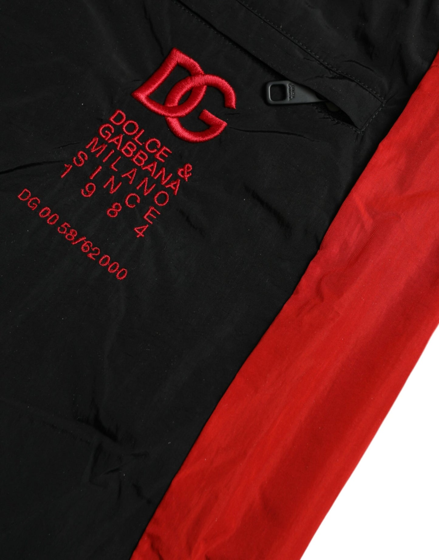 Pantalons de jogging en nylon à imprimé léopard noir et rouge de Dolce & Gabbana