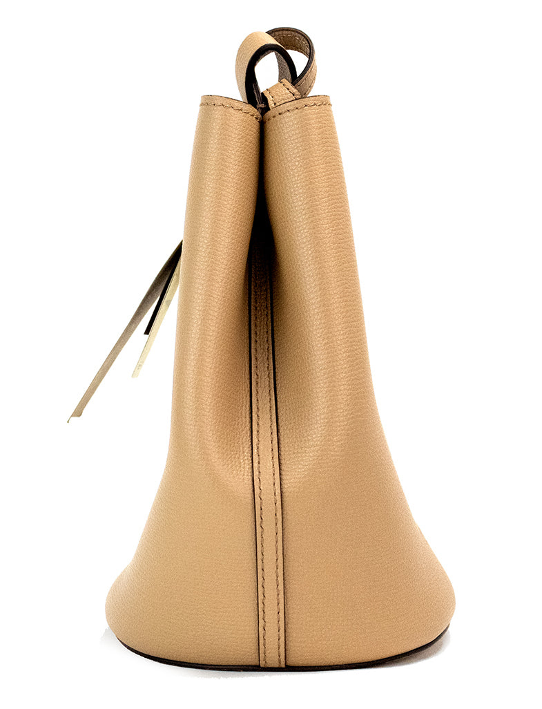 Sac à main seau Burberry Lorne, petit modèle camel Haymarket Check, en cuir galet