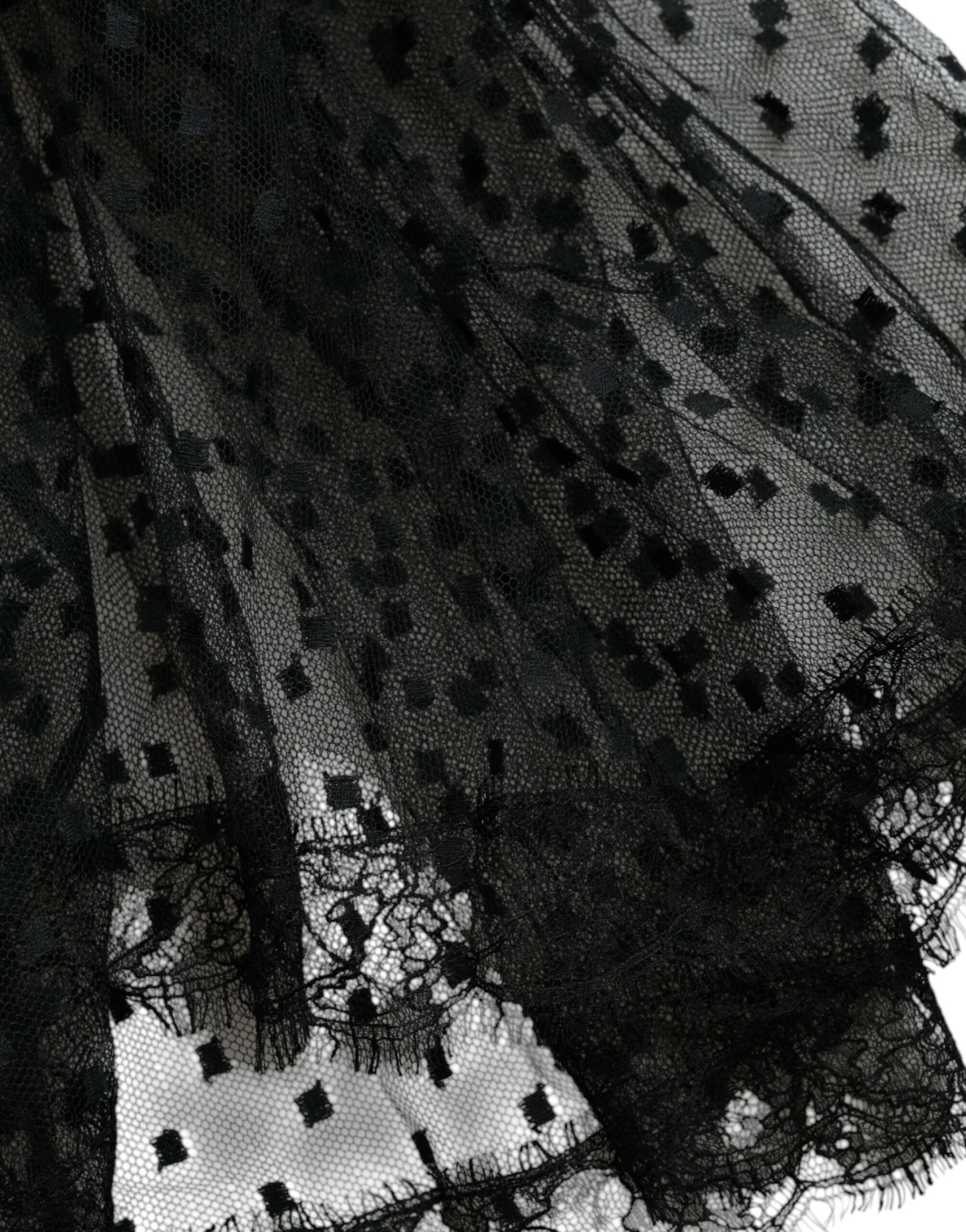 Dolce & Gabbana zwarte nylon A-lijn rok met kant aan de hoge taille