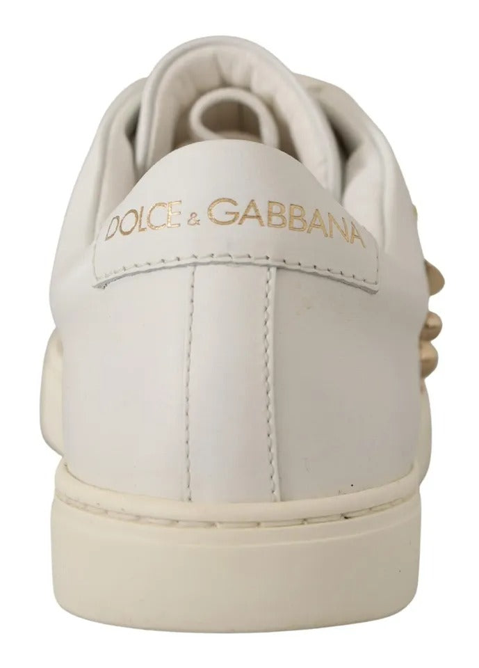 Dolce & Gabbana witte leren sneakers met gouden en rode hartjes