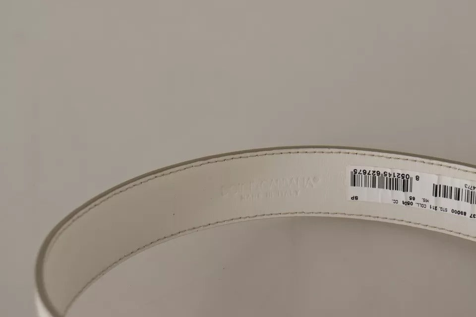Dolce & Gabbana witte leren riem met gouden logo en metalen gesp