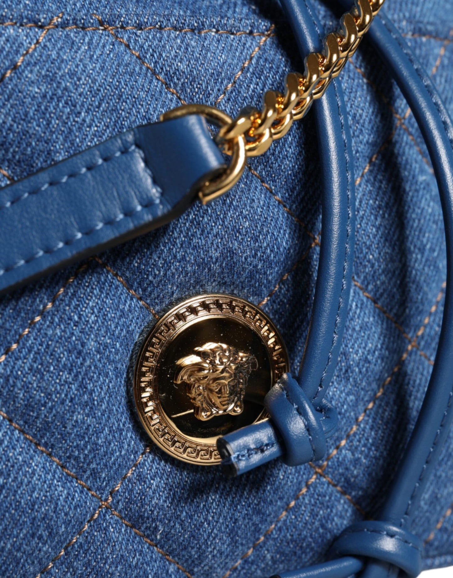 Versace Blauwe Gewatteerde Denim Leren Crossbody Schoudertas