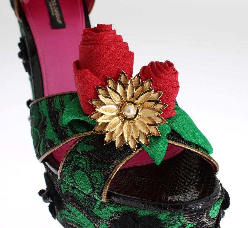 Chaussures Dolce & Gabbana en brocart vert, motif serpent, roses et cristaux.