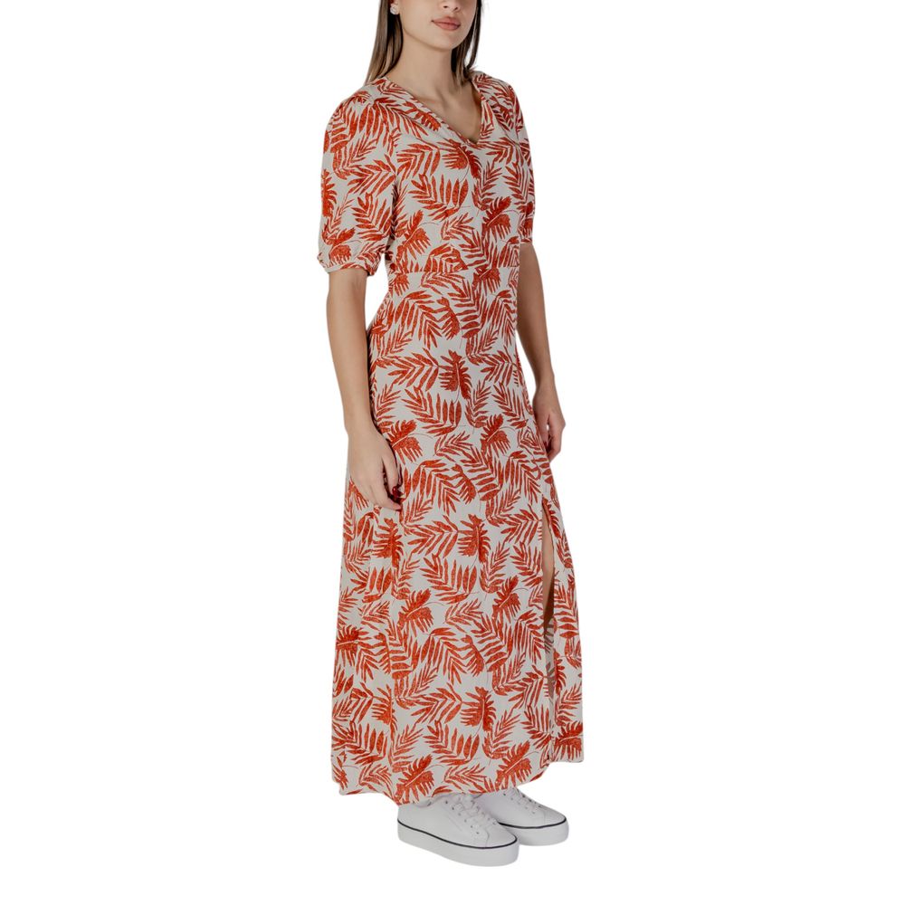 B.Young Rode Viscose Lange Jurk