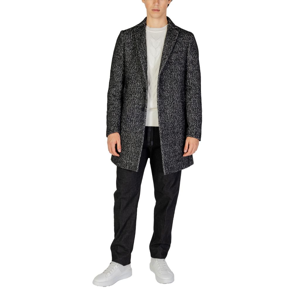 Manteau en polyester noir Hamaki-Ho