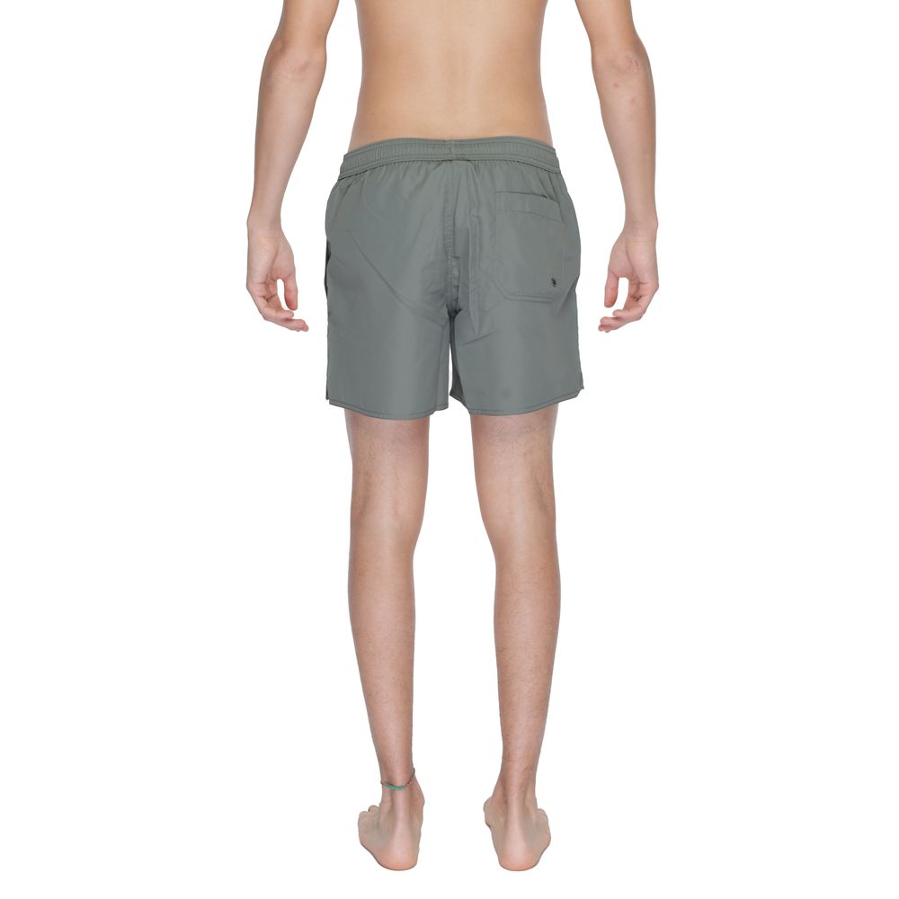 Zwembroek van Emporio Armani, gemaakt van groen polyester.