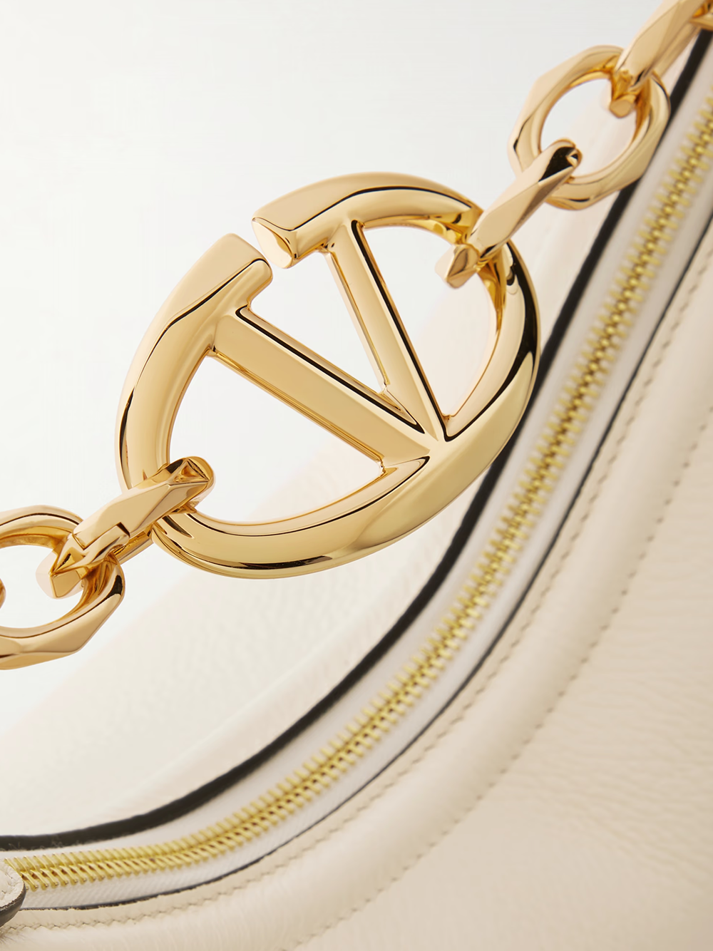 Valentino Garavani Petit sac à bandoulière Hobo Vlogo en cuir ivoire