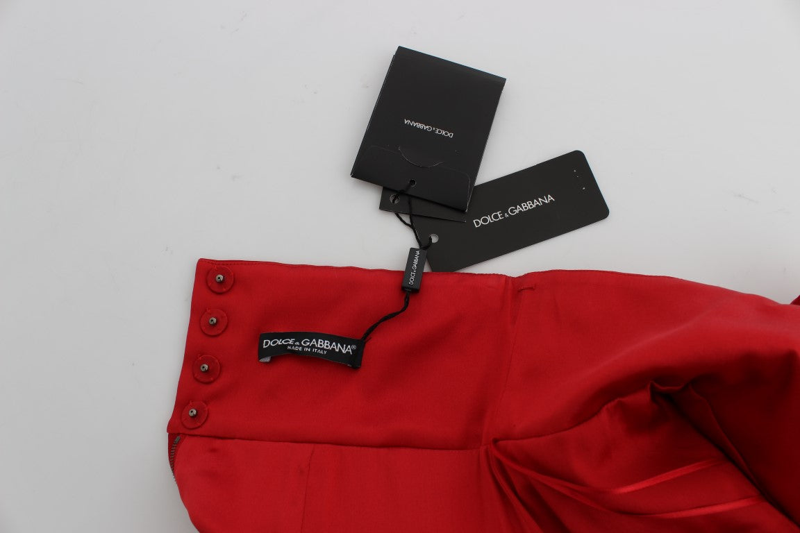 Shorts en soie rouge à motifs roses et cristaux de Dolce & Gabbana