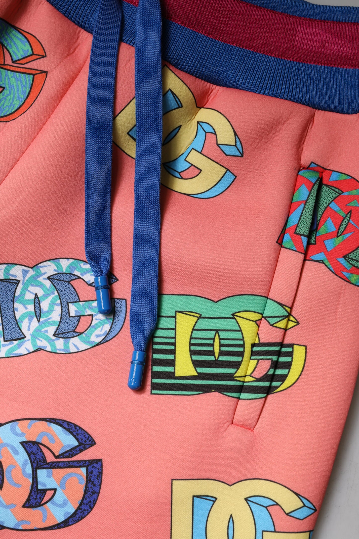 Pantalon de jogging Dolce & Gabbana rose avec logo monogramme.