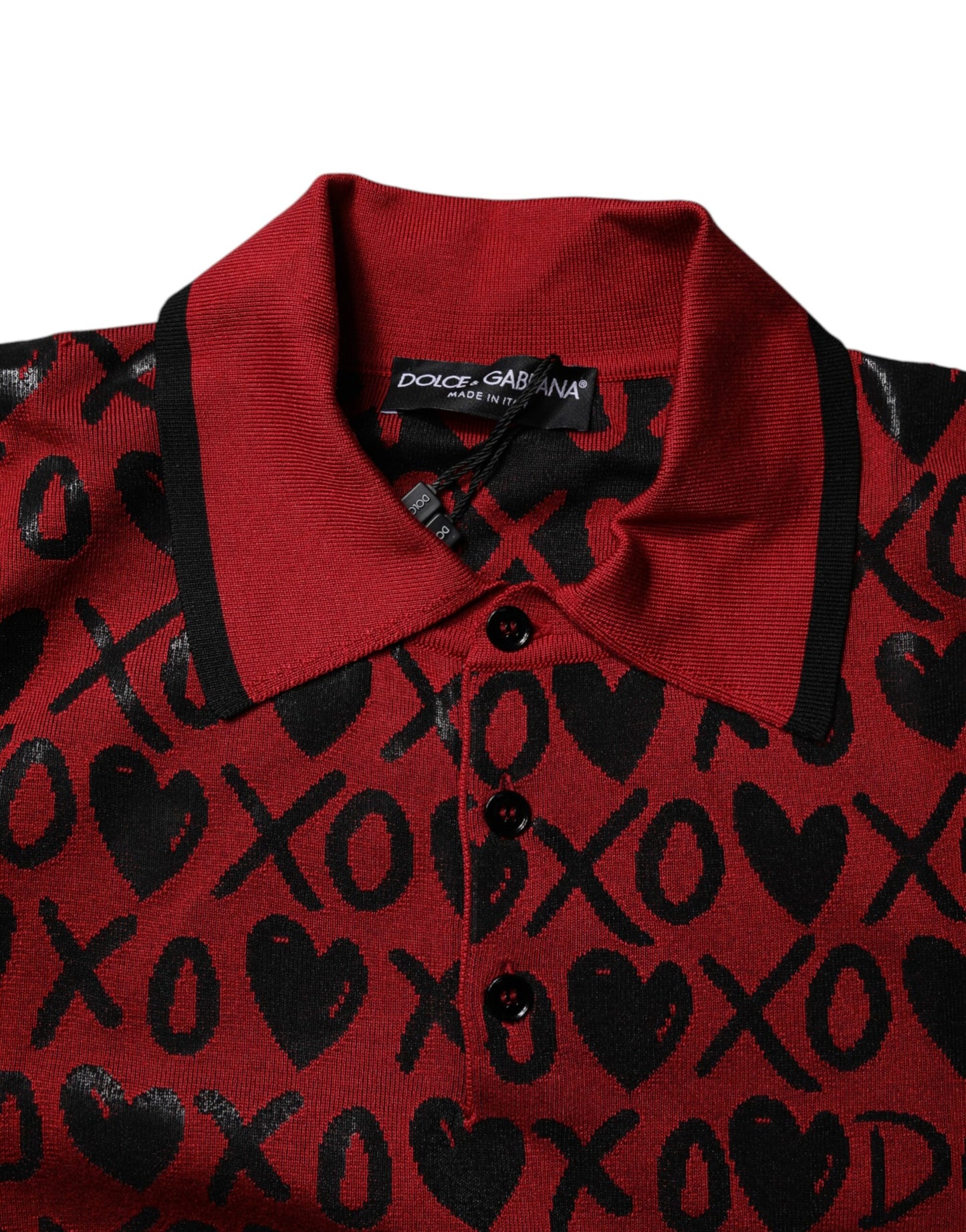 Polo à col boutonné Dolce & Gabbana en coton rouge avec le slogan XOXO