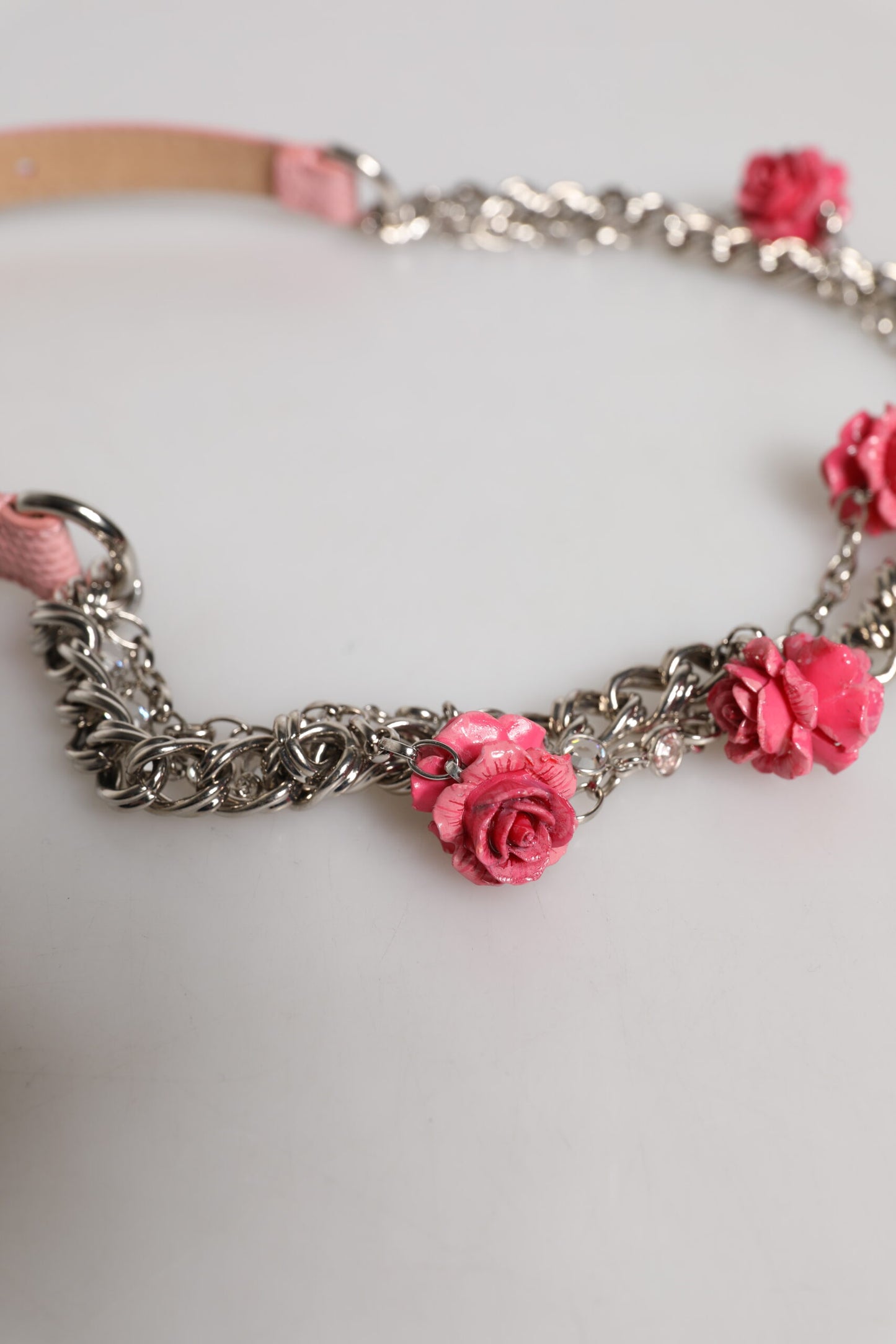 Dolce & Gabbana roze versierde rozen textuur leren riem