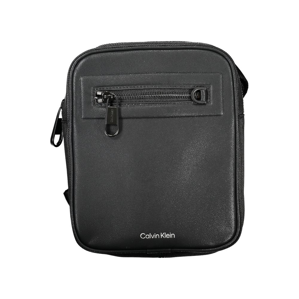 Calvin Klein Strakke Zwarte Schoudertas met Contrasterende Details