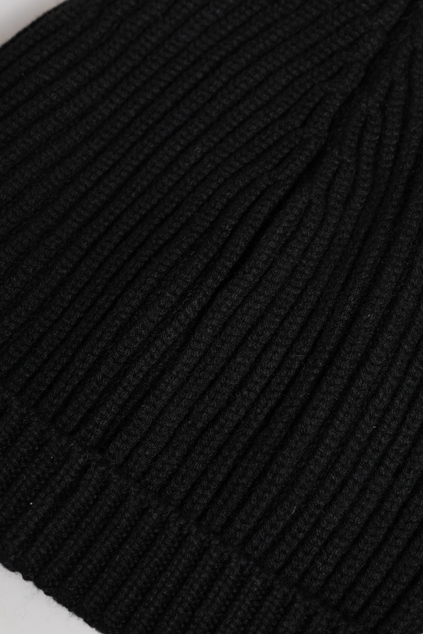 Bonnet d'hiver tricoté en cachemire noir Dolce & Gabbana