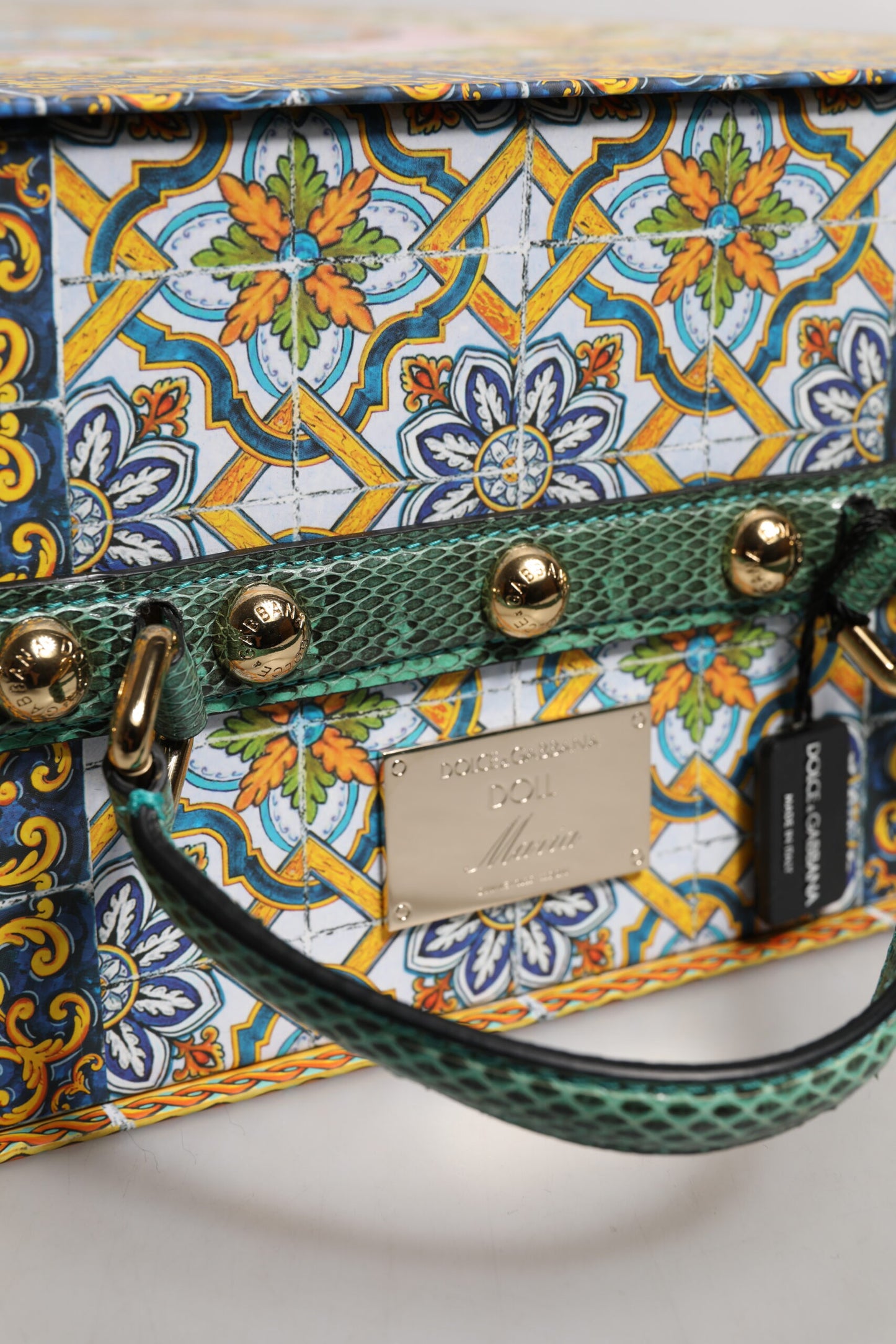 Poupées Dolce & Gabbana en céramique, porcelaine, cuir et robe noire