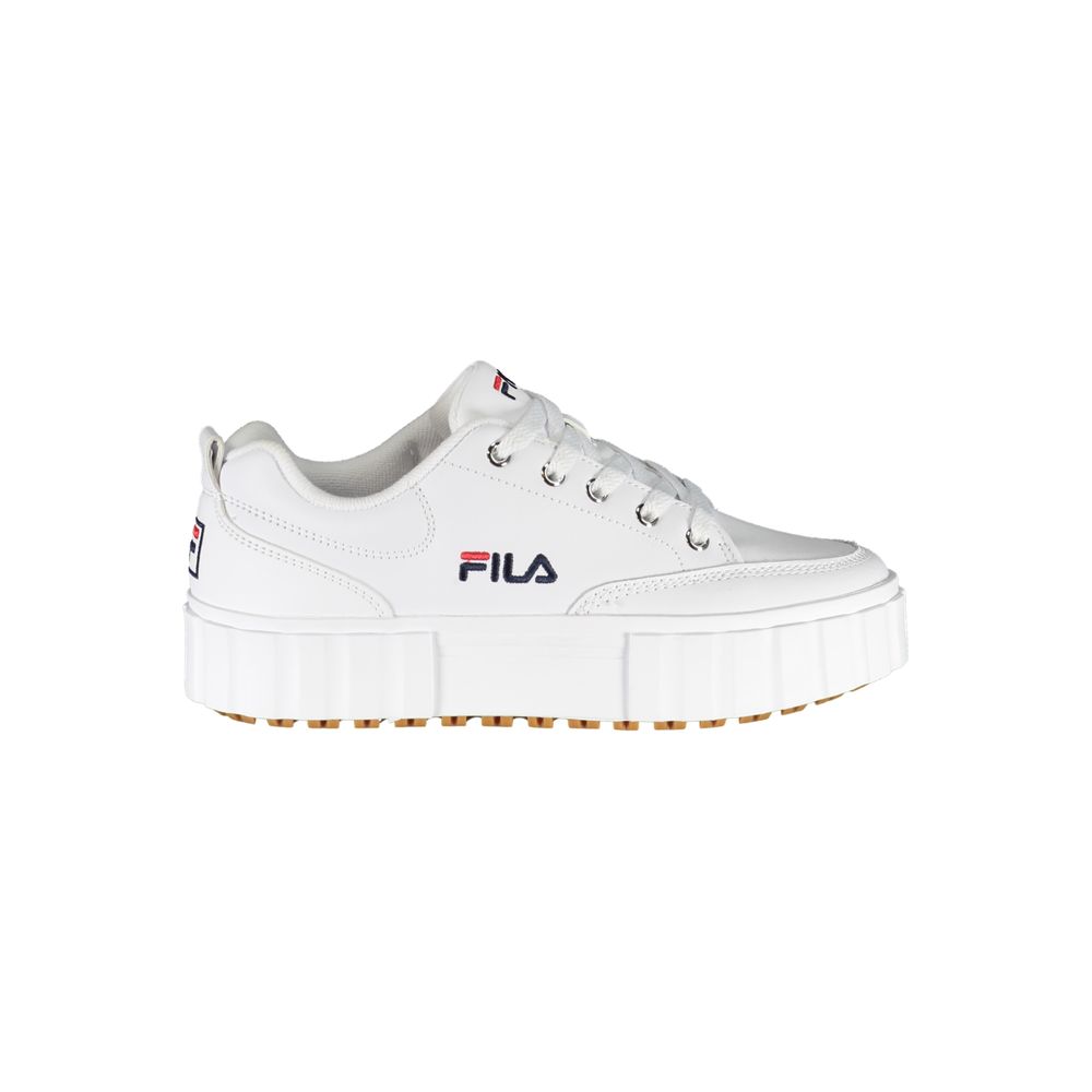 Sneakers compensées blanches Fila Chic avec détails brodés