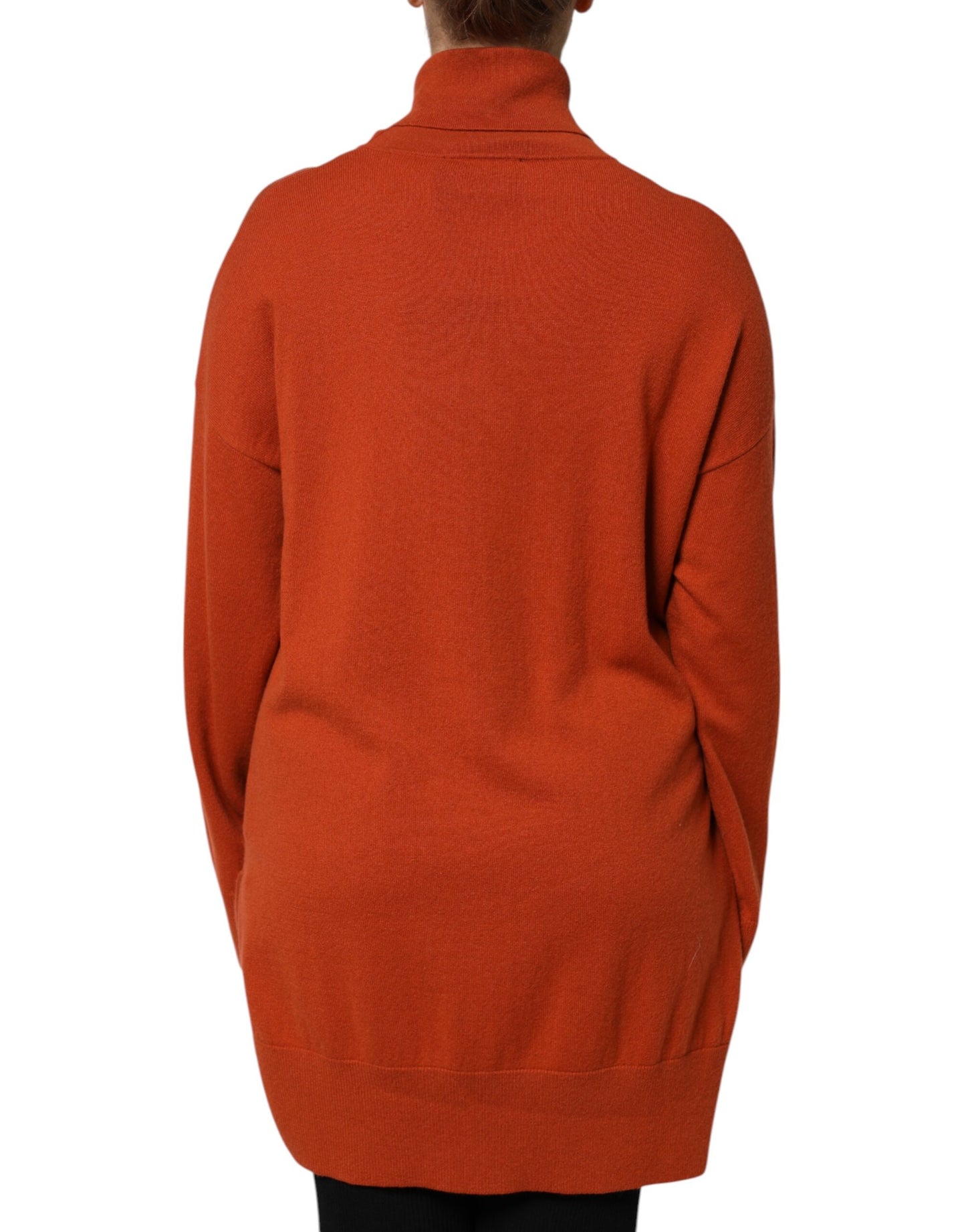 Pull col montant à manches longues en orange foncé de la marque Alpha Studio