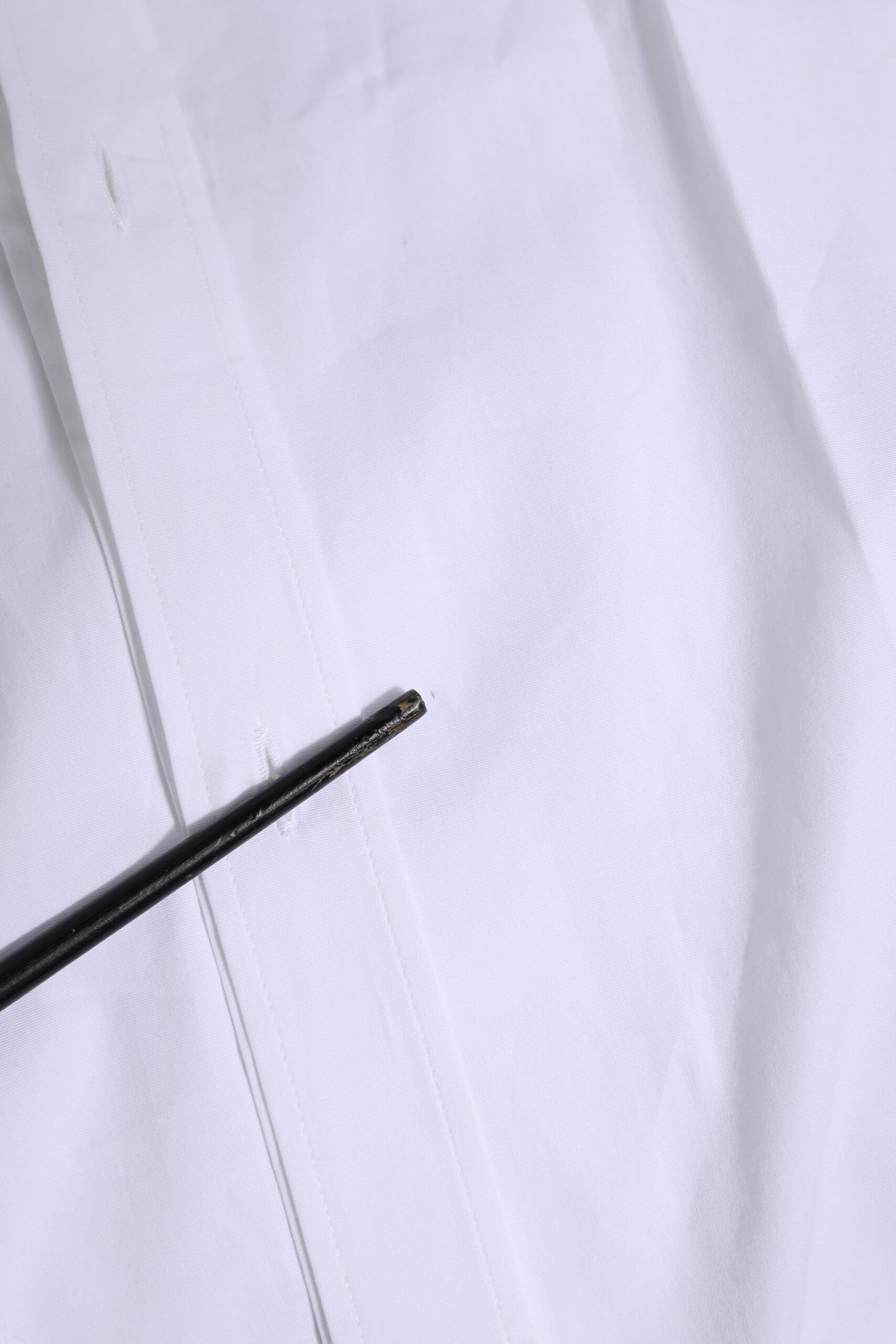 Dolce & Gabbana witte jurk met lange mouwen, gouden formele overhemd