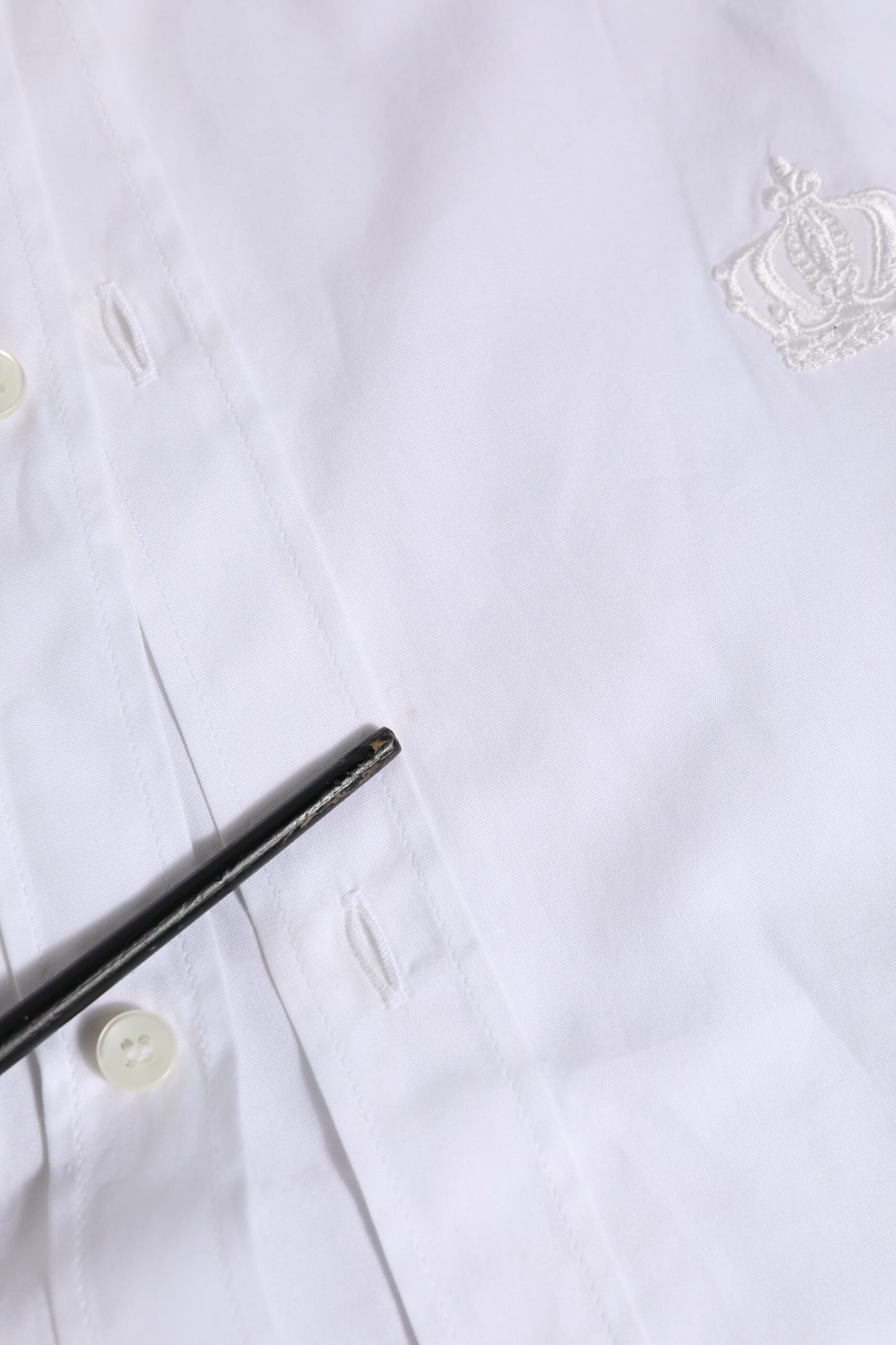 Chemise habillée à manches longues en coton blanc doré de Dolce & Gabbana