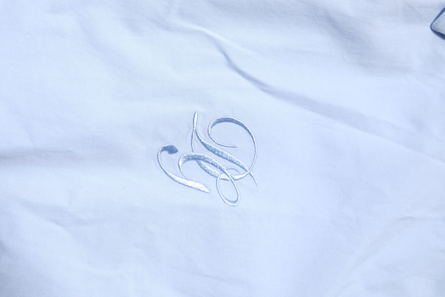 Chemise de cérémonie à manches longues en coton bleu ciel doré de Dolce & Gabbana