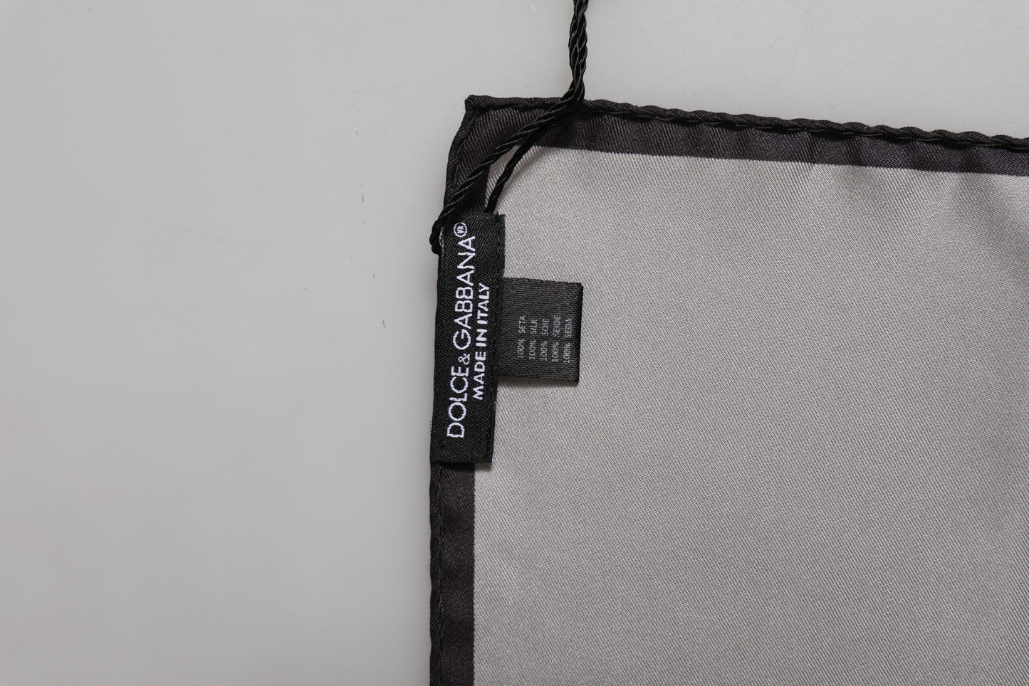 Foulard carré en soie gris DG Crown pour homme Dolce & Gabbana