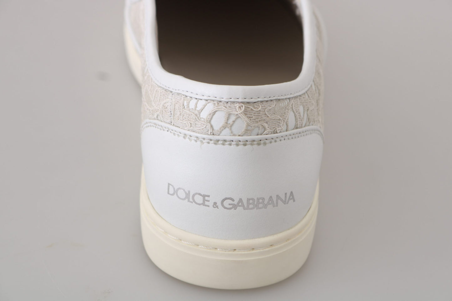 Dolce & Gabbana witte leren slip-on loafers met veters