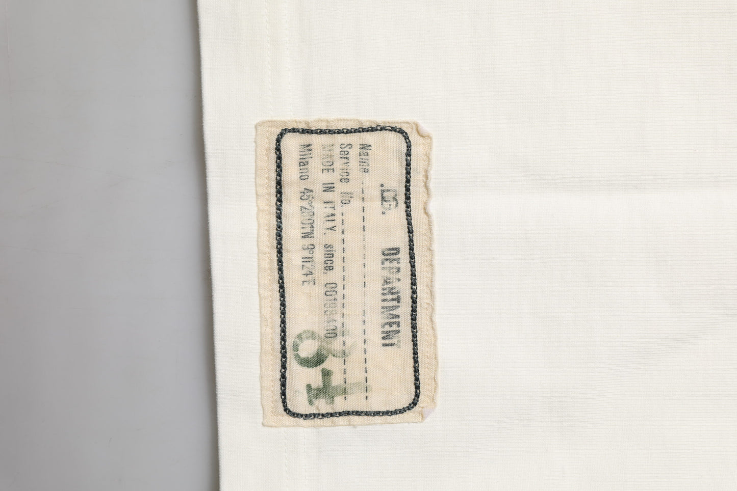 Dolce & Gabbana wit T-shirt met Love Peace print, gemaakt van katoen, met ronde hals voor heren.